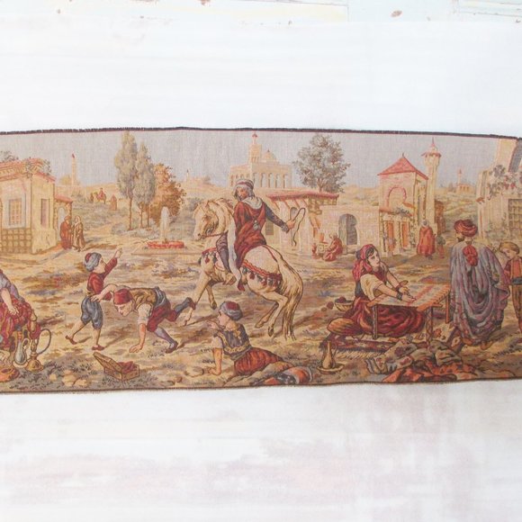 X-LARGE VINTAGE BELGIAN TAPESTRY - Picture 2 of 12